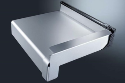 Außenfensterbank aus Aluminium - RAL 9016 verkehrsweiß (25mm Tropfkante)