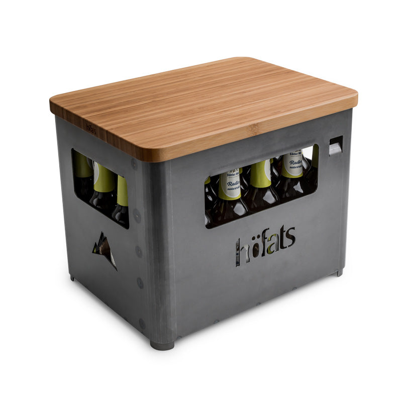 höfats BEER BOX Auflagebrett – auf der BEER BOX montiert